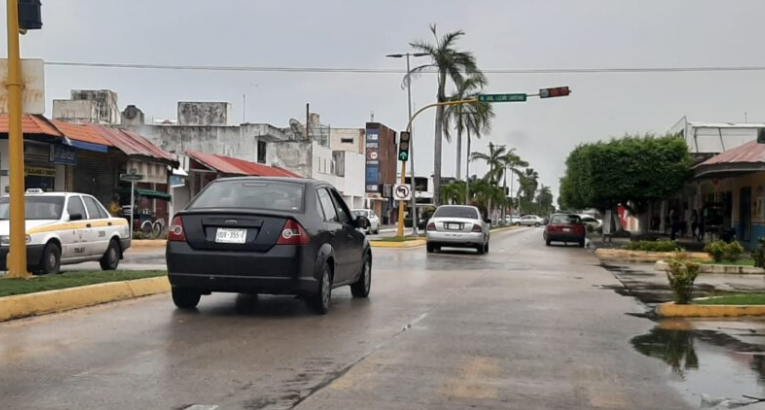 NUEVA NORMALIDAD’ EN LAS CALLES: REABREN VIALIDADES EN CANCÚN