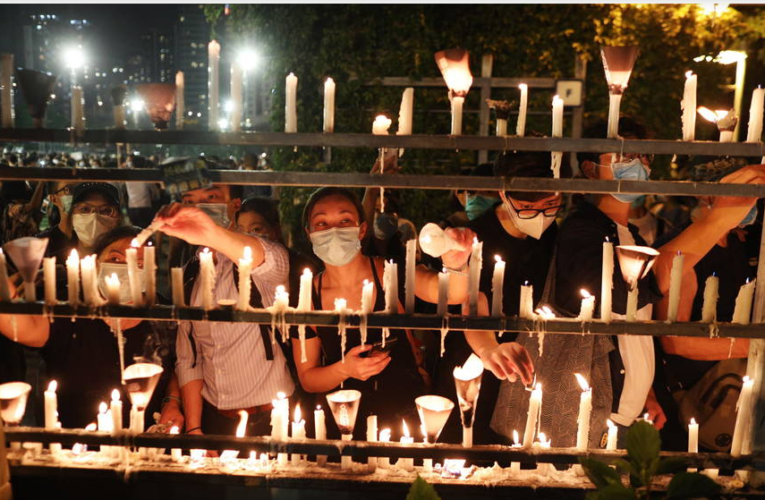 Una vigilia por Tiananmen en Hong Kong termina con varios detenidos