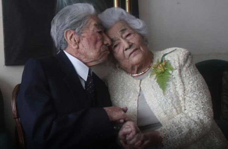 Matrimonio longevo de abuelitos rompe Record Guinness