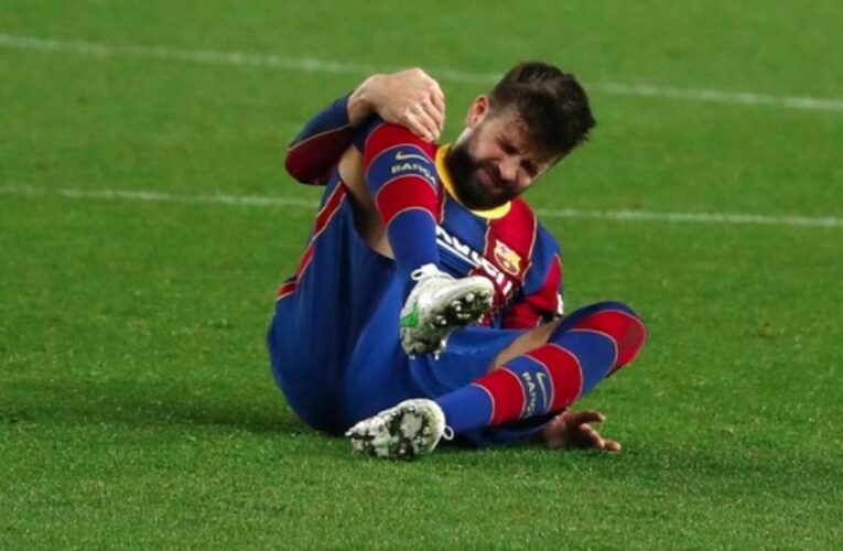 Piqué sufre un esguince de rodilla a una semana del PSG