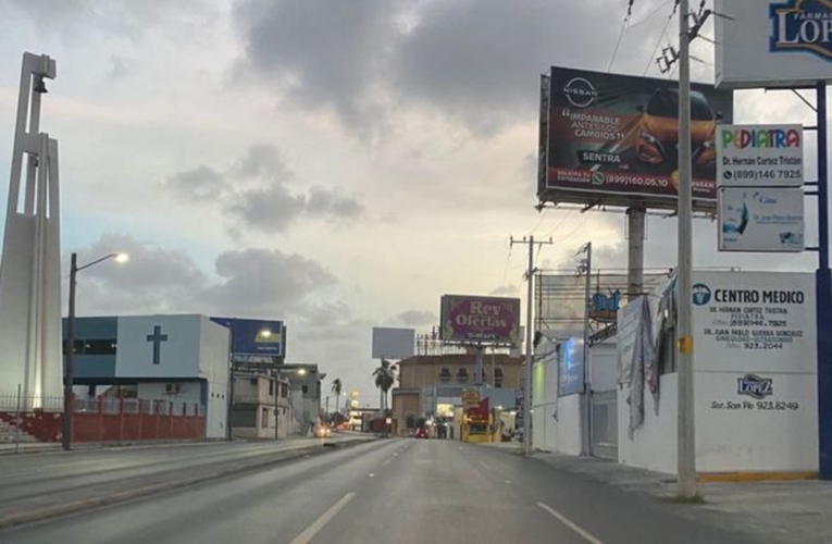 Tras masacre calles de Reynosa lucen vacías y comercios cerrados