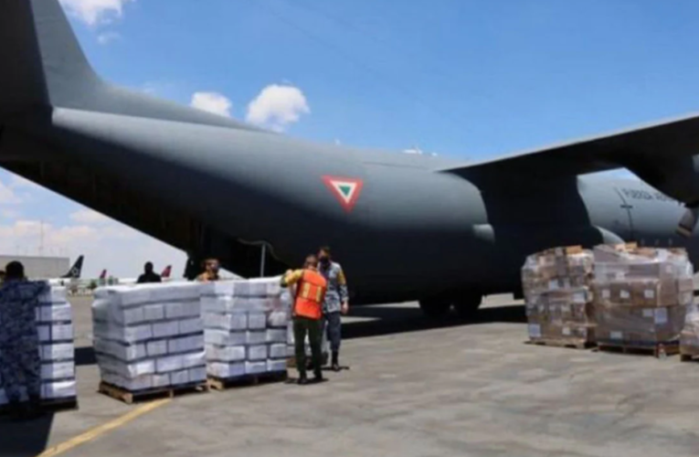 Avión mexicano parte con ayuda humanitaria a Haití