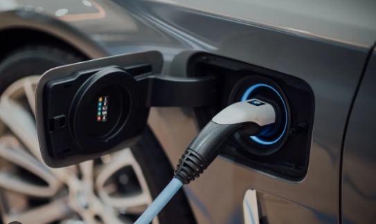 Otros 7 fabricantes de autos eléctricos quieren invertir en México, pero un factor los detiene