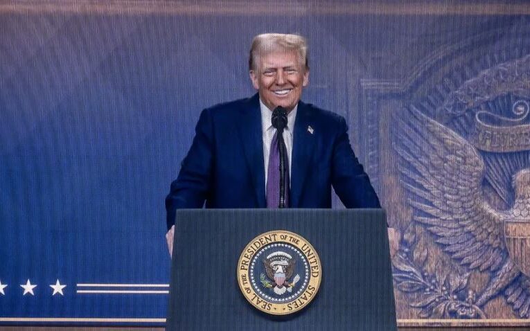 «Vamos muy bien»: Trump destaca diálogo con México en Davos