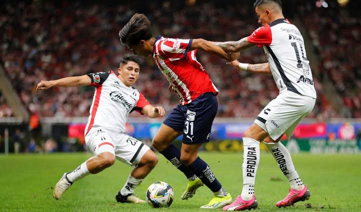 Atlas y Chivas empatan en la Jornada 17 del Clausura 2025 de la Liga MX