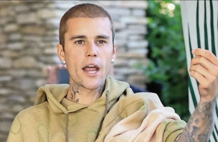 “Ha tenido que morir gente”: Justin Bieber, harto de los paparazzi, se compara con la princesa Diana