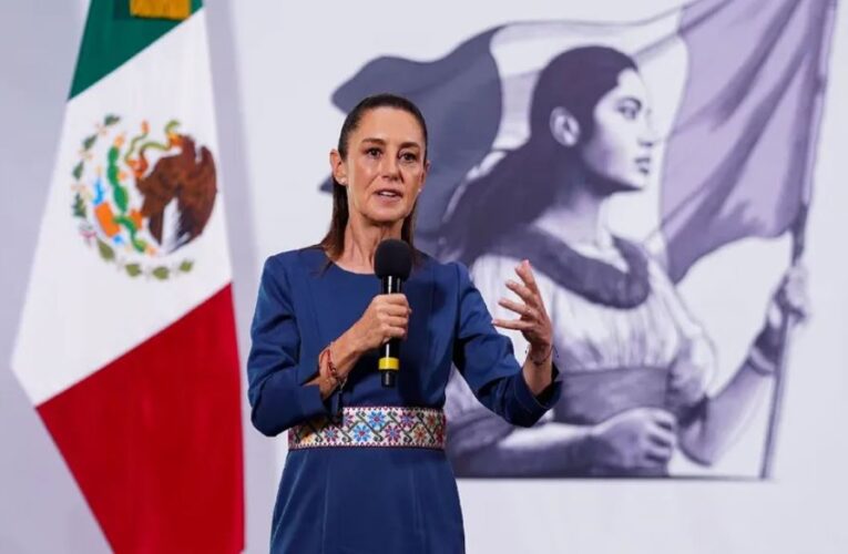 Sheinbaum ofrece a CNTE reducir edad de jubilación