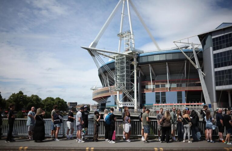 Oasis vuelve al ruedo: los Gallagher se reencuentran y el mundo contiene la respiración