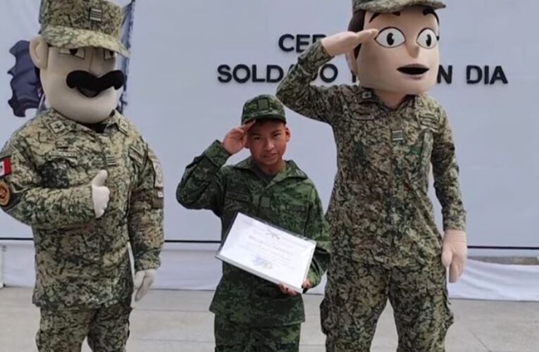 Samuel cumple sueño de ser soldado por un día en Michoacán