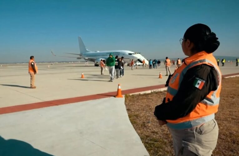 México te abraza, pero Trump los regresa