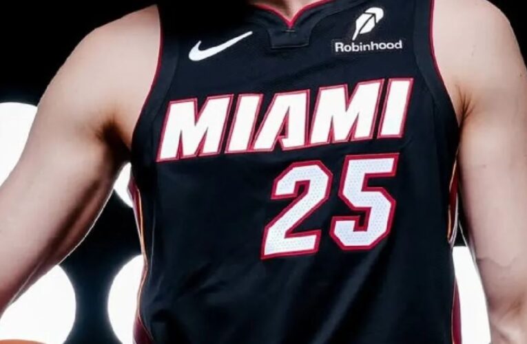 Exempleado de Miami Heat es acusado de robar camisetas usadas en partidos con valor millonario