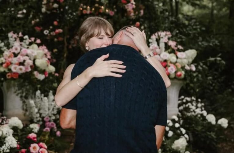 Google celebra el compromiso de Taylor Swift y Travis Kelce con un truco secreto en el buscador