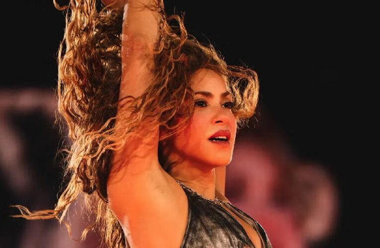 Shakira muestra como se inundo su camerino previo a su concierto en Estadio Corregidora