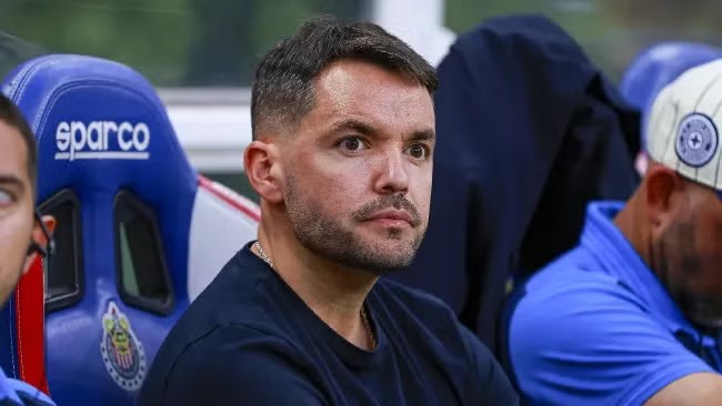 Nicolás Larcamón la ‘cruzazulea’ en la Carrera 10k Bosque de Chapultepec