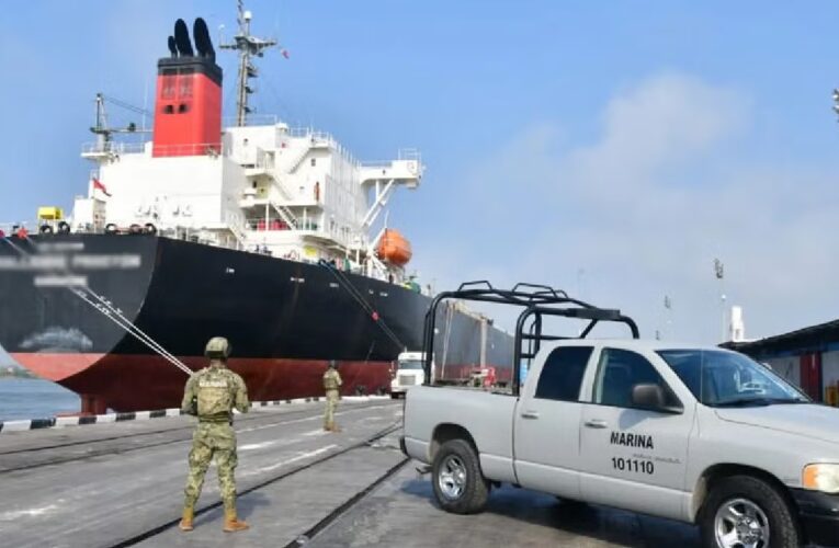 Otro marino muerto en menos de una semana tras estallar el caso de huachicol fiscal