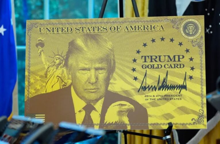 Donald Trump lanza la ‘tarjeta dorada’, visa para «extranjeros extraordinarios» por un millón de dólares