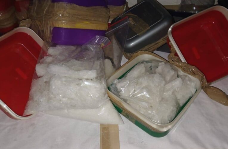 Cinco mexicanos detenidos en Sudáfrica tras operativo para inhabilitar un narcolaboratorio