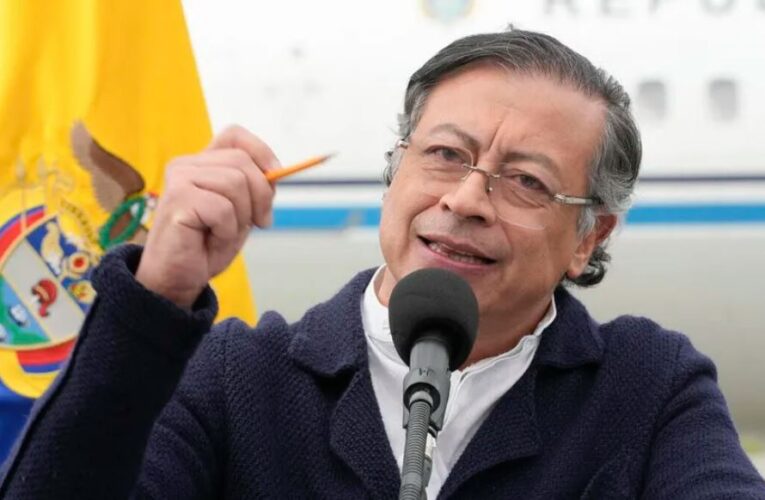 Petro resta importancia a retiro de su visa en Estados Unidos porque “no la necesita”