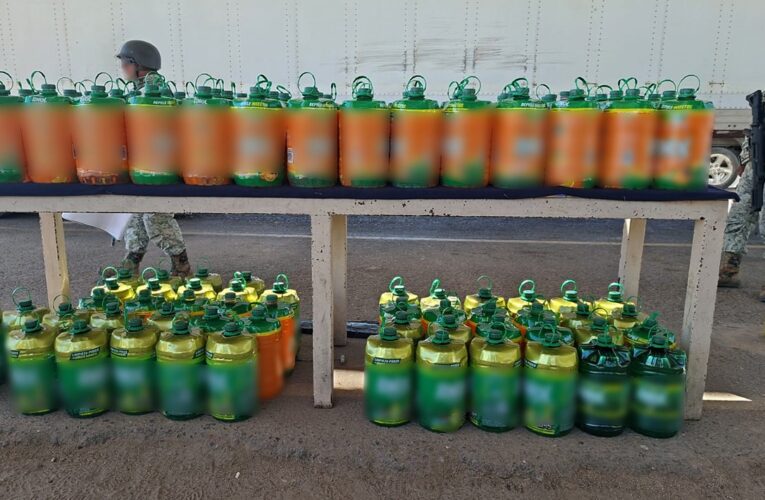 Decomisan mil 67 litros de metanfetamina oculta en bidones de limpiador en Sonora