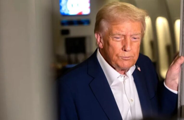 Donald Trump aplicará impuesto adicional del 10% a Canadá por no retirar anuncio antiaranceles