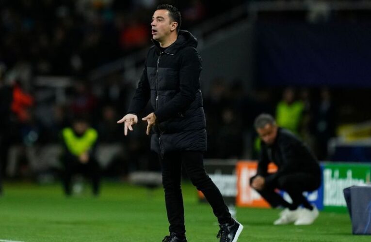 Xavi admite el error que le costó títulos en su etapa con el Barcelona