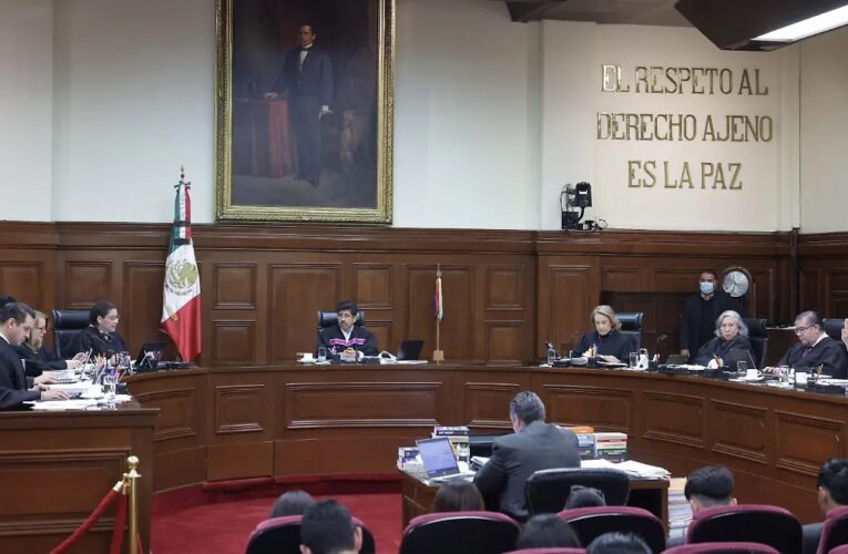 Salinas Pliego busca frenar fallo de la Corte por adeudos millonarios con el SAT