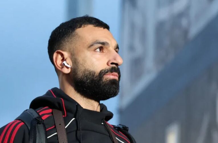 Mohamed Salah explota y advierte su posible salida del Liverpool: «alguien no me quiere en el club»