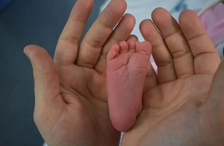 Francia registra más decesos que nacimientos por primera vez desde la Segunda Guerra Mundial