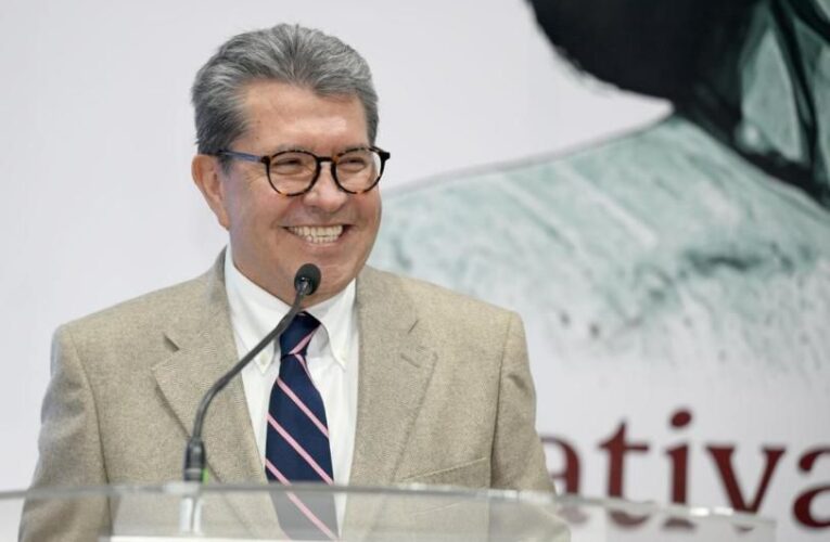 Ricardo Monreal respaldará proceso legislativo de la reforma para reducir la jornada laboral a 40 horas