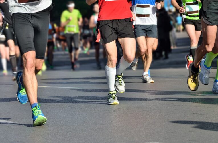 Profeco alerta sobre estafas en carreras temáticas de Star Wars y Merlina