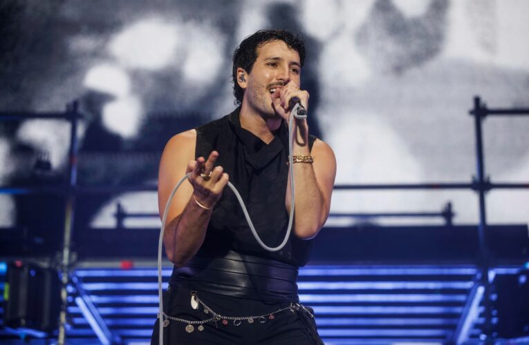 Sebastián Yatra anuncia su regreso a México con la gira ‘Entre Tanta Gente’