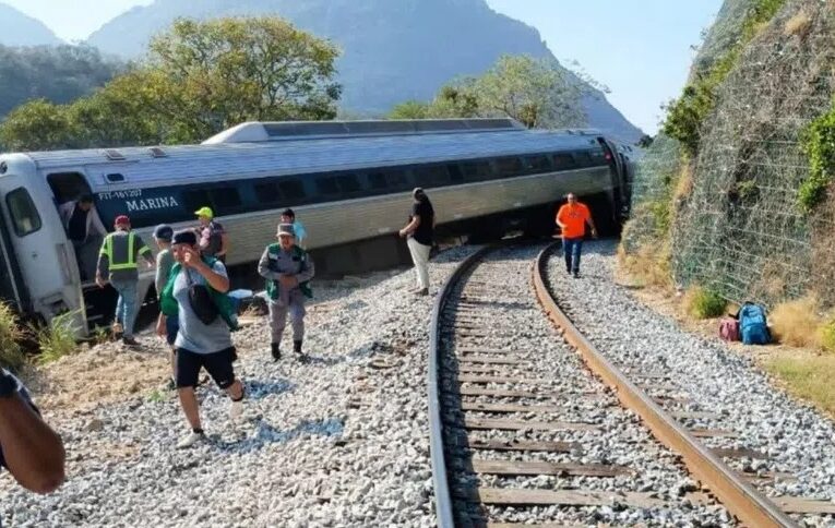 Cierra FGR caso del Tren Interoceánico; atribuye accidente a error humano