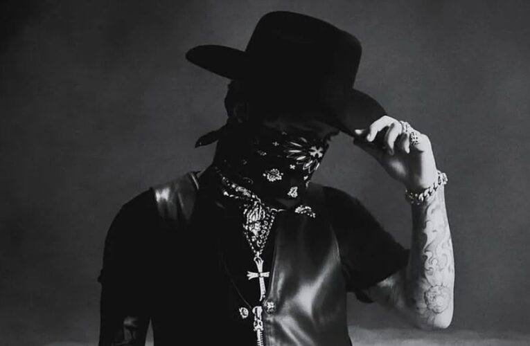 ¿Christian Nodal cambió de nombre? Famoso reaparece en redes sociales; presume tatuaje en honor a Ángela Aguilar
