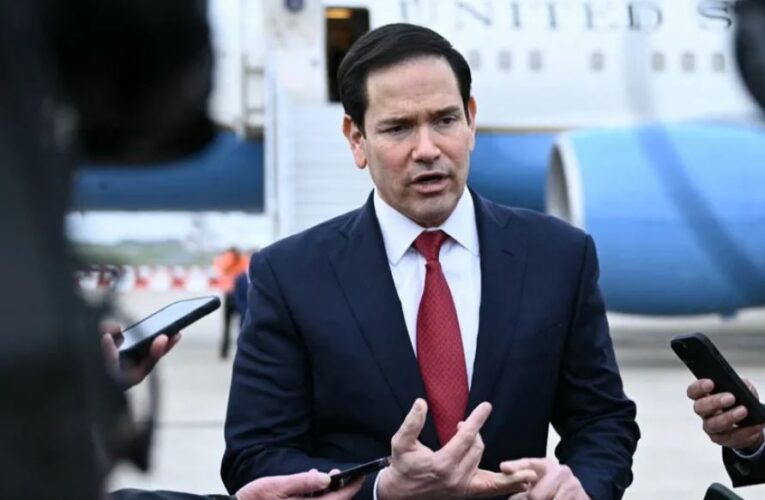 Marco Rubio señala que el líder iraní Jamenei está «cada vez más implicado» en diálogo con Estados Unidos