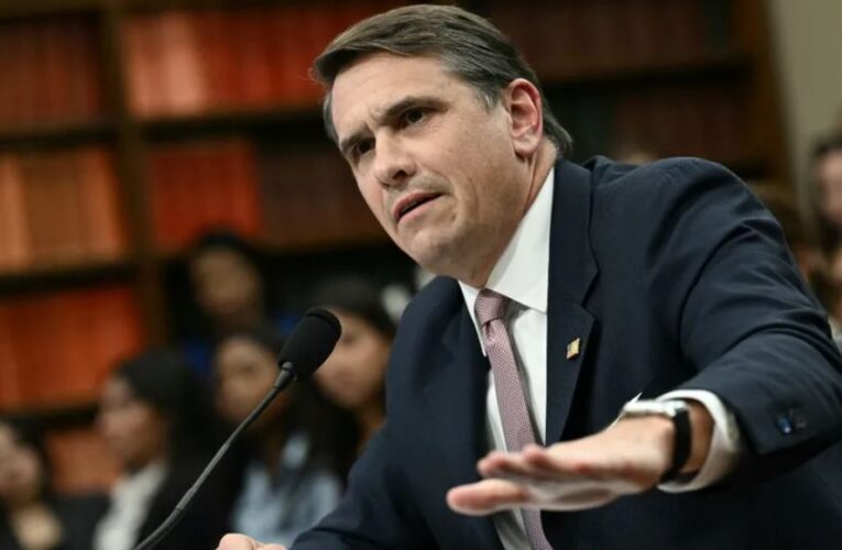 Donald Trump nomina a Todd Blanche para fiscal general de Estados Unidos, en sustitución de Pam Bondi