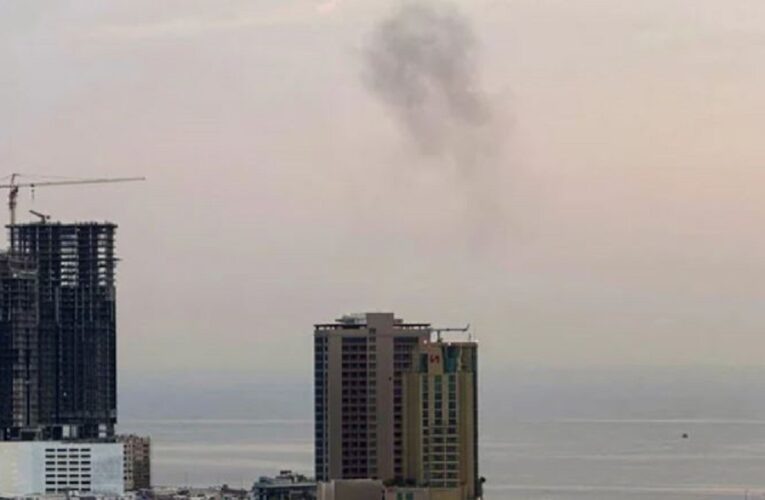 Suenan sirenas en Bahrein después de que Irán reivindicara ataques contra posiciones de Estados Unidos en naciones árabes