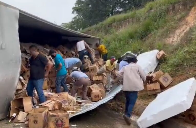 Veracruz sancionará con cárcel la rapiña tras accidentes