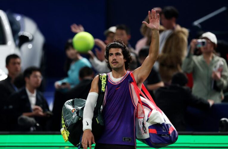 Alcaraz encabeza a España para buscar la Copa Davis en Bolonia